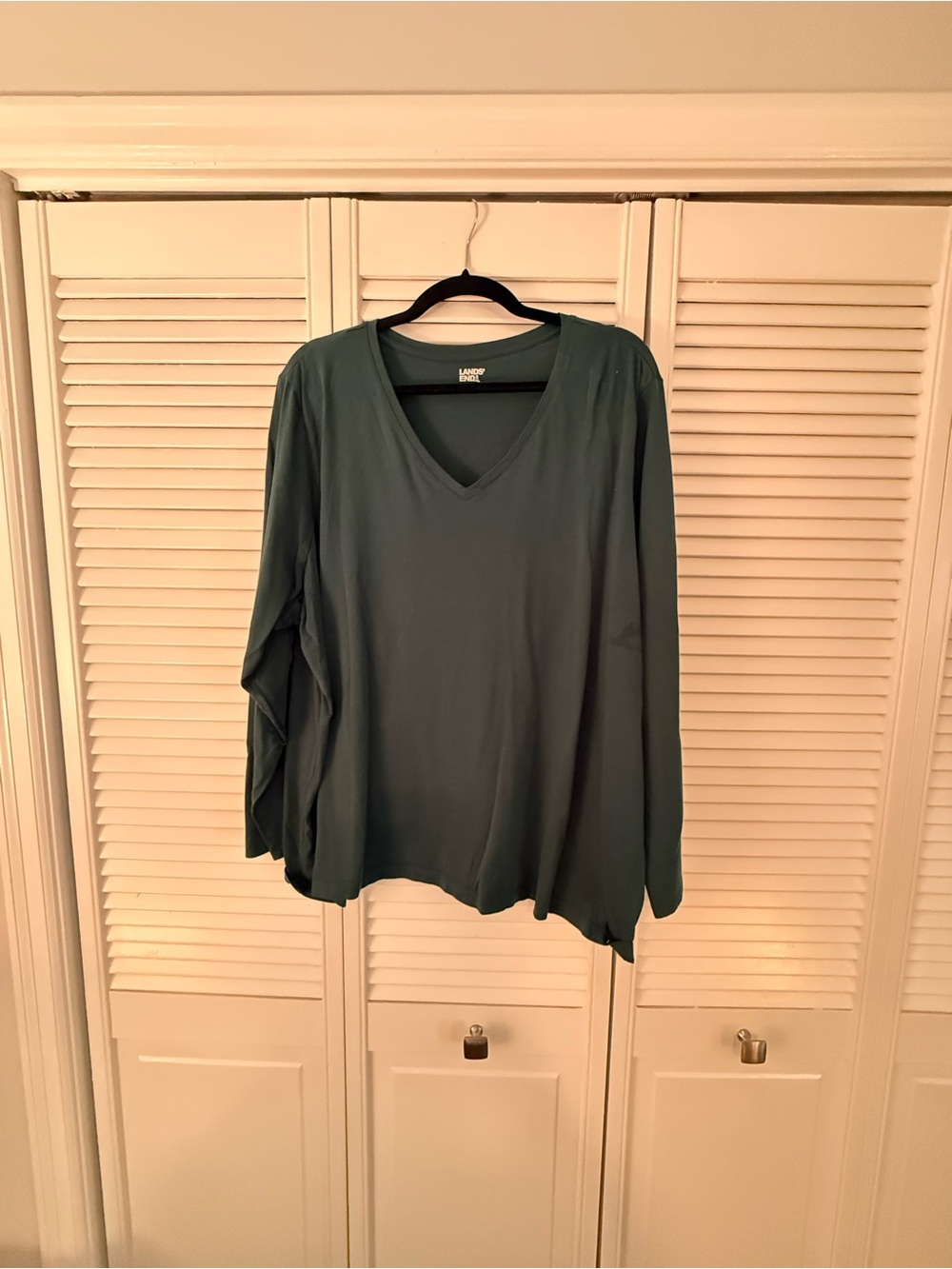 Lands' End Women's V-Neck Long Sleeve Top - Forest Green